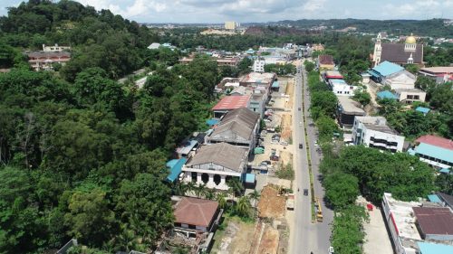 Suasana kota Batam yang bebas dari listrik