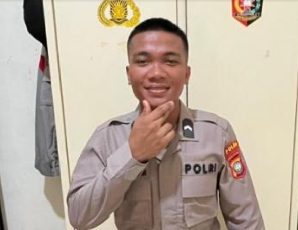 Foto Brigadir Dua Natanael Simanungkalit semasa hidup. Polisi muda di Batam ini meninggal dunia diduga karena dianiaya senior