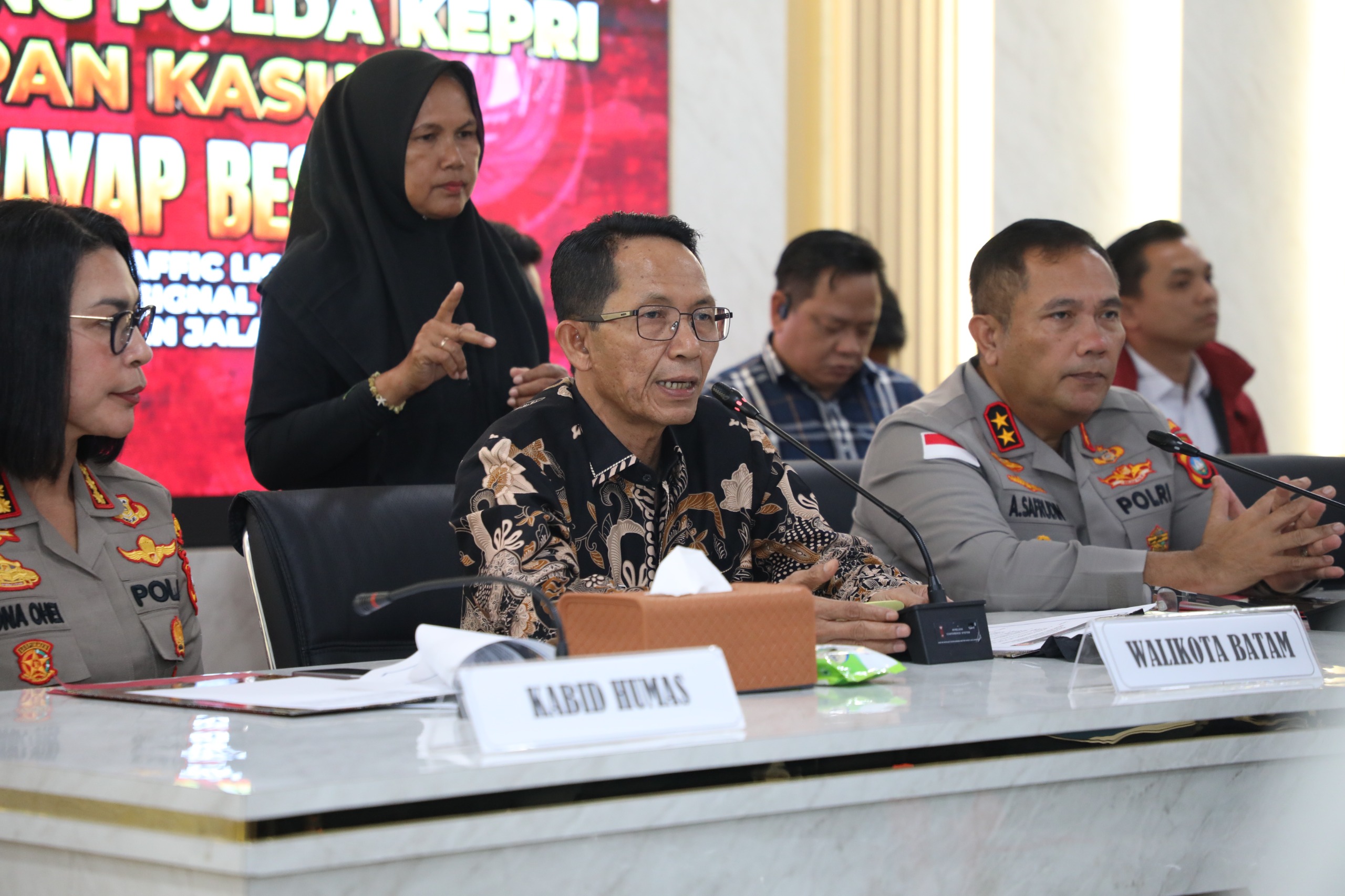 Walikota Batam Amsakar Ahmad